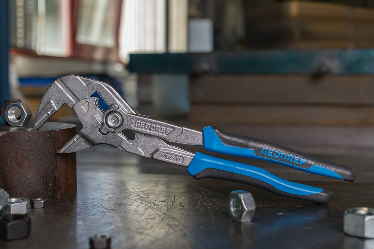 Plier wrench 10"