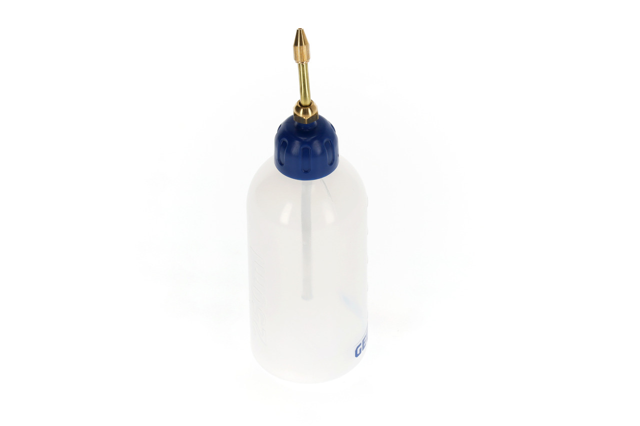 Oil can