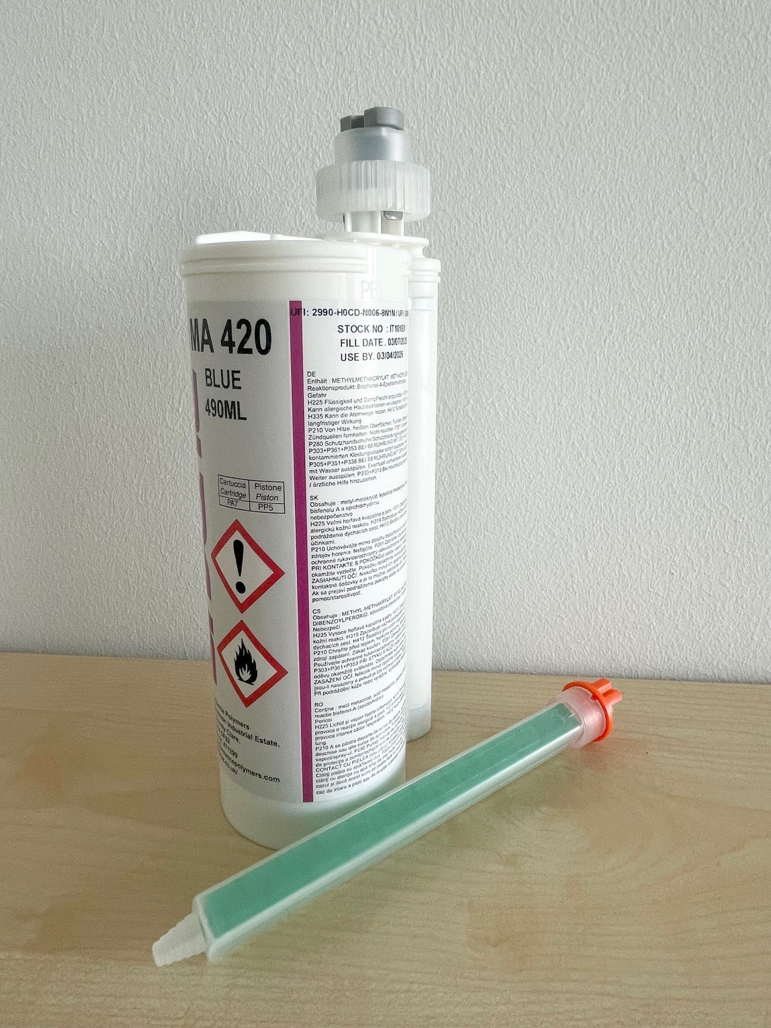 Plexus MA 420 adhesive & activator, blue, 490 ml cartridge incl. mixxing nozzle Plexus MA 420 adhesive & activator, blue, 490 ml cartridge incl. mixxing nozzle