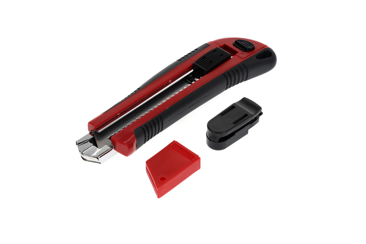 Cutter knife 5 blades-w. 25mm with clip