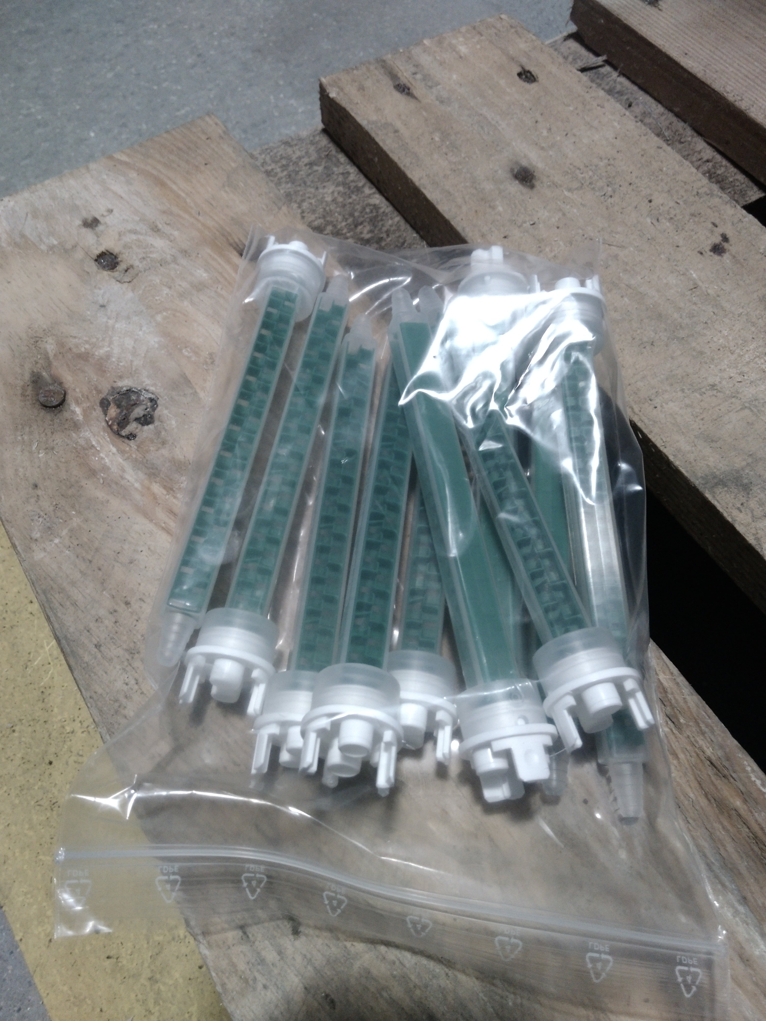Mixing nozzles for Bergolin LEP 6D1100, 0,542 kg cartridge (1 bag = 10 nozzles)