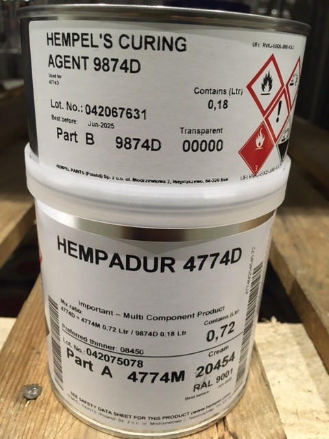 Hempadur 4774D Colour 20454 RAL 9001 (Hempadur 4774M Base + Hempel's Curing Agent 9874D), 0,9 ltr. Hempadur 4774D Colour 20454 RAL 9001 (Hempadur 4774M Base + Hempel's Curing Agent 9874D), 0,9 ltr.