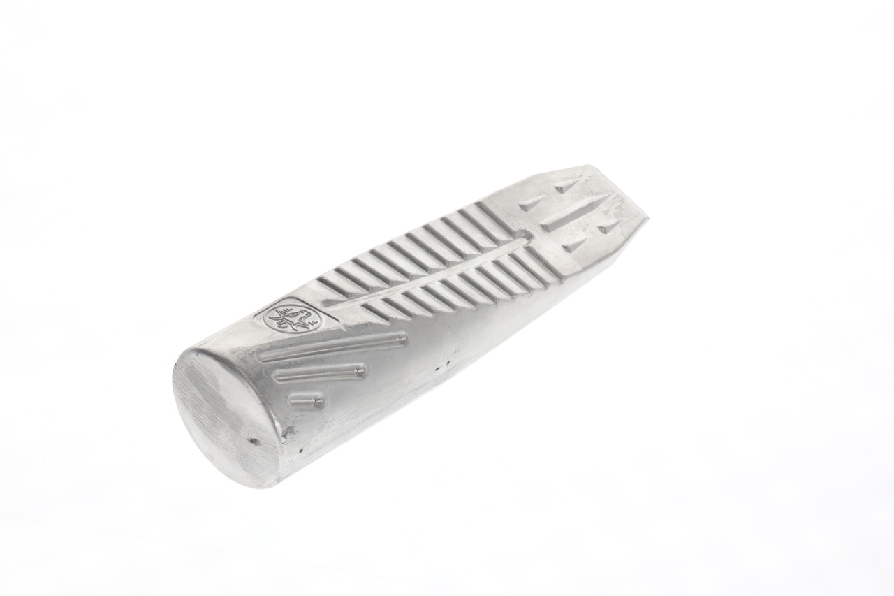 Twisted aluminium splitting wedge oval Twisted aluminium splitting wedge oval