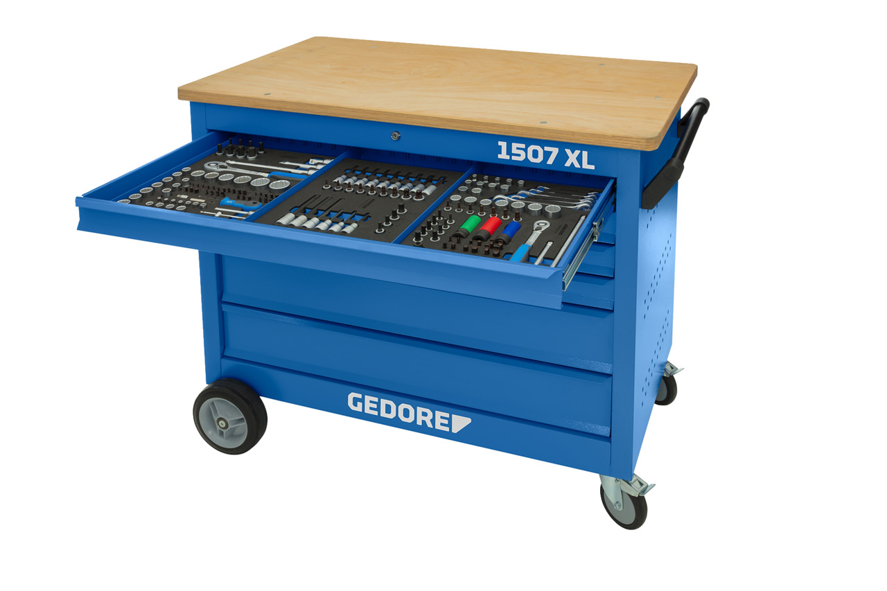 Mobile workbench with 6 drawers