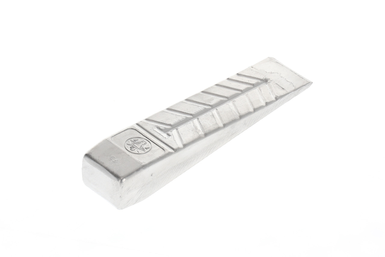 Aluminium massive wedge 550 g Aluminium massive wedge 550 g