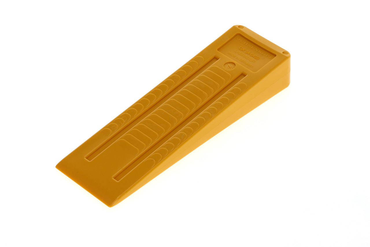 Plastic felling wedge LABRADOR type
