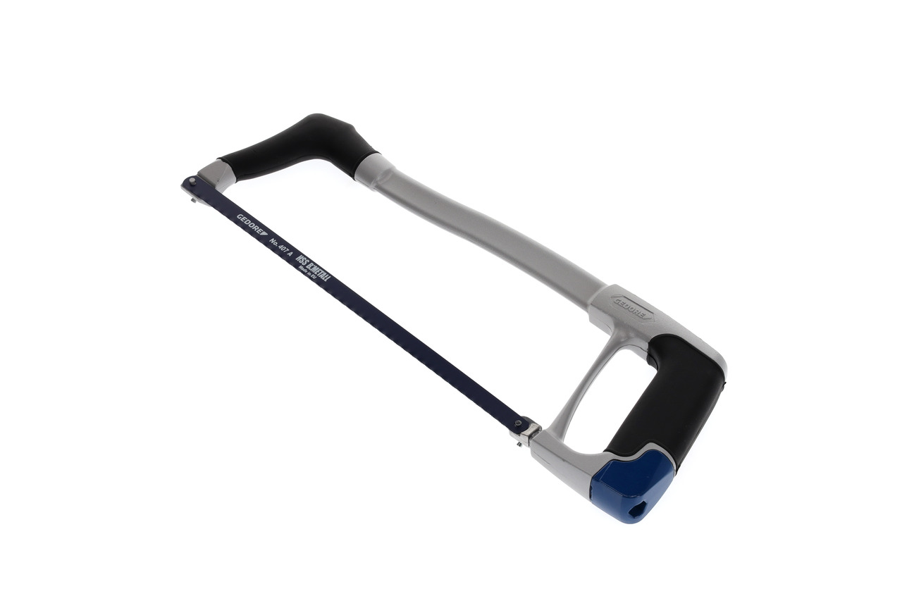Hacksaw with 2C-handle