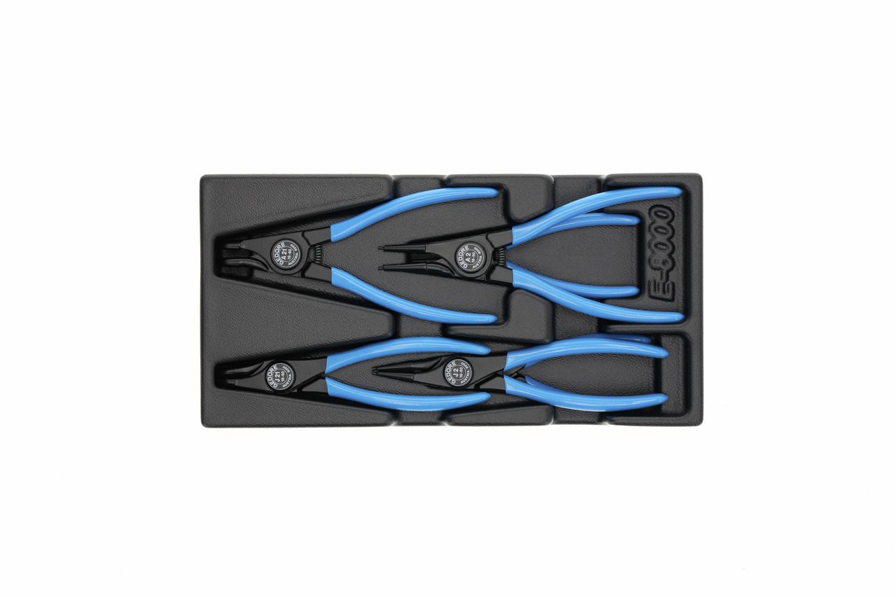 Circlip pliers in ES module