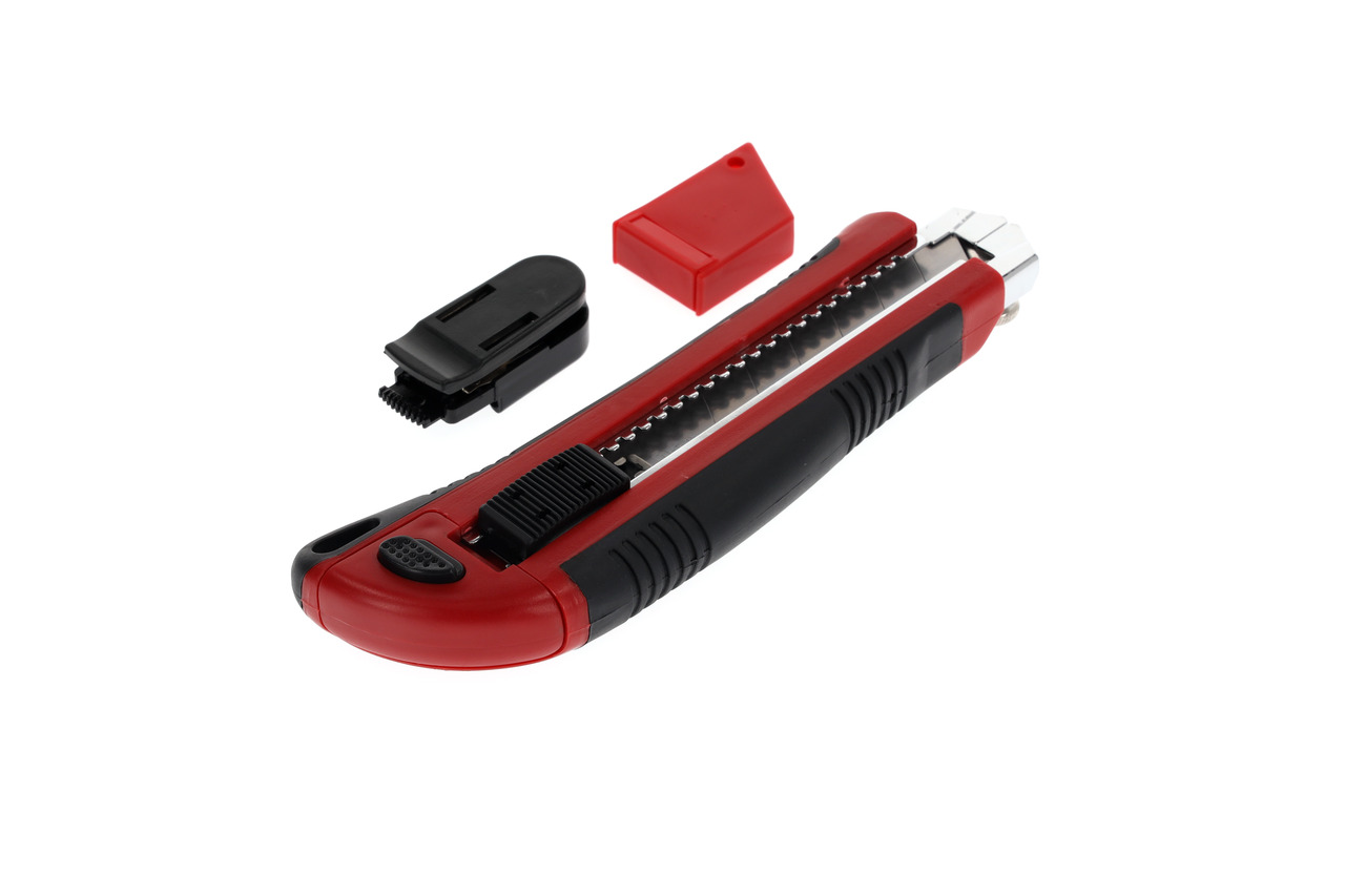 Cutter knife 5 blades-w. 25mm with clip