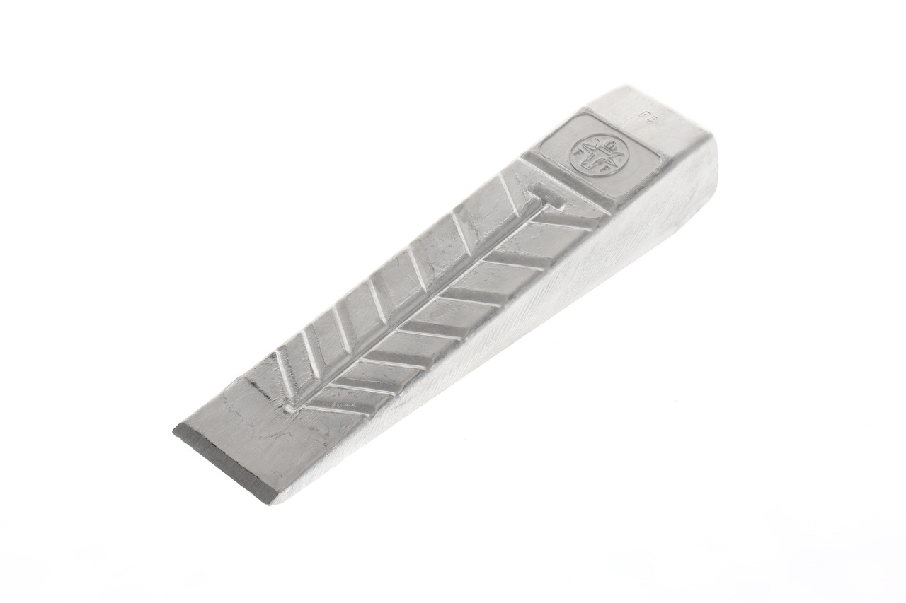 Aluminium massive wedge 550 g Aluminium massive wedge 550 g