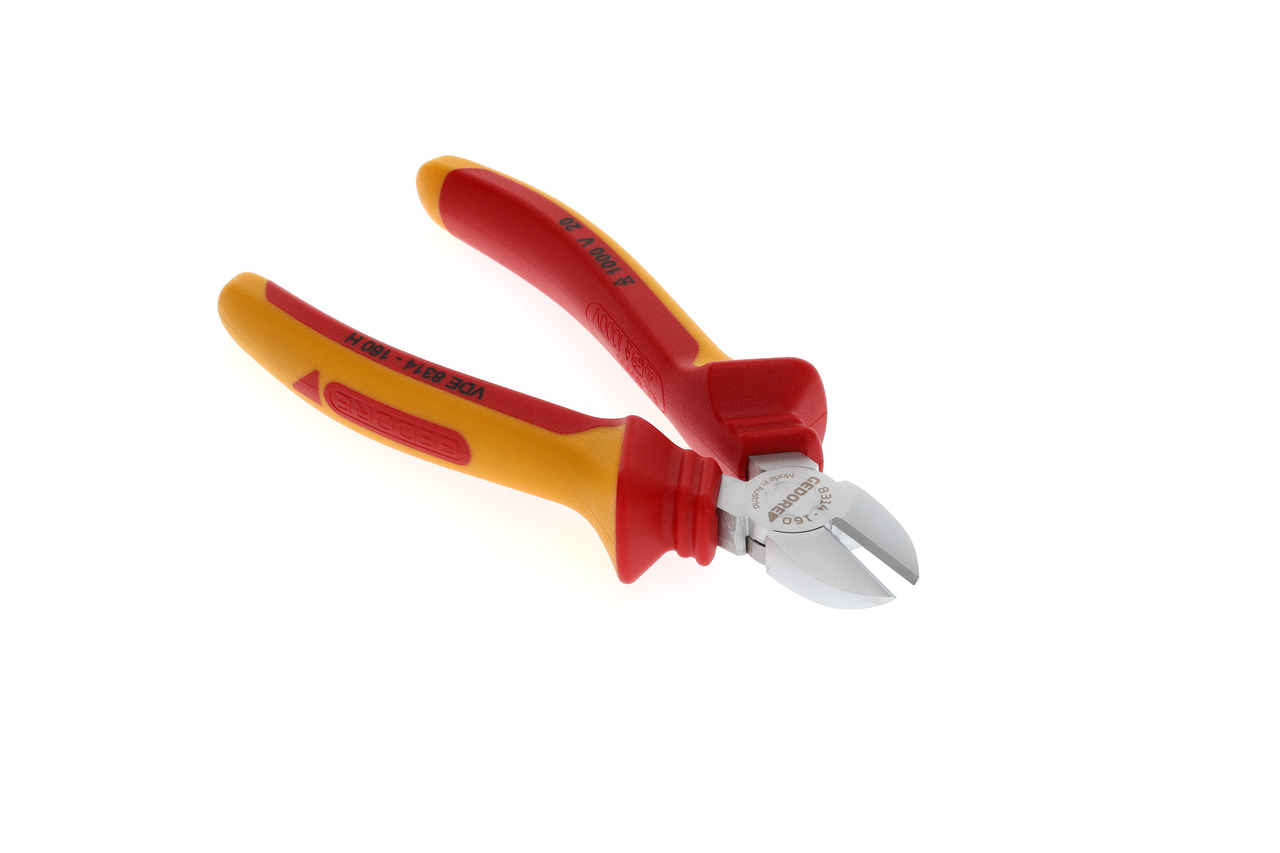 VDE Side cutter with VDE insulating sleeves