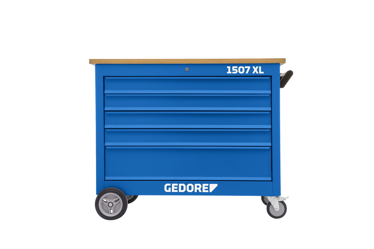 Mobile workbench with 5 drawers