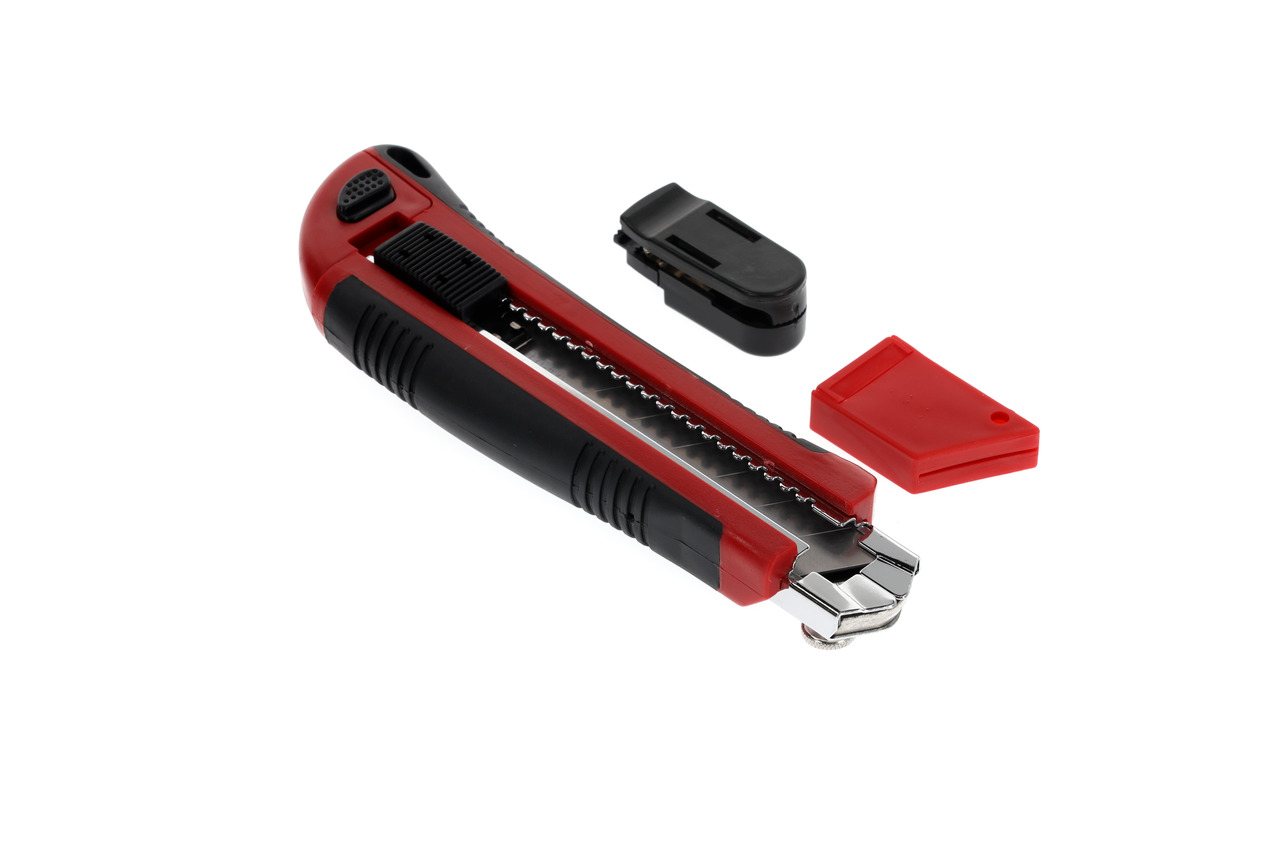 Cutter knife 5 blades-w. 25mm with clip