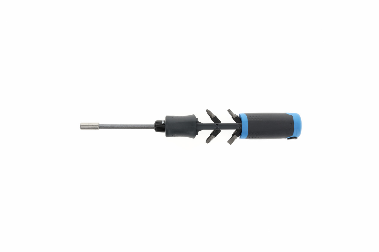 Magazine handle screwdriver with ratchet function