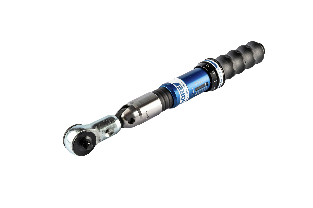 Llave dinamométrica 5-25 Nm 1/4" 050636